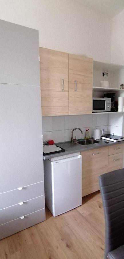 וינה Luna Apartments מראה חיצוני תמונה