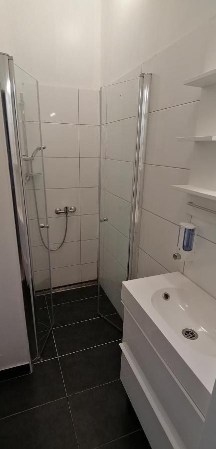וינה Luna Apartments מראה חיצוני תמונה