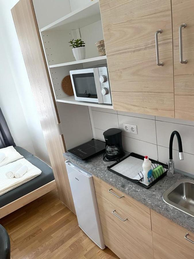 וינה Luna Apartments מראה חיצוני תמונה
