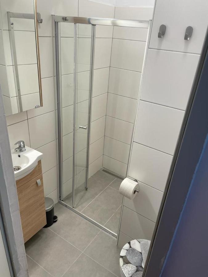 וינה Luna Apartments מראה חיצוני תמונה