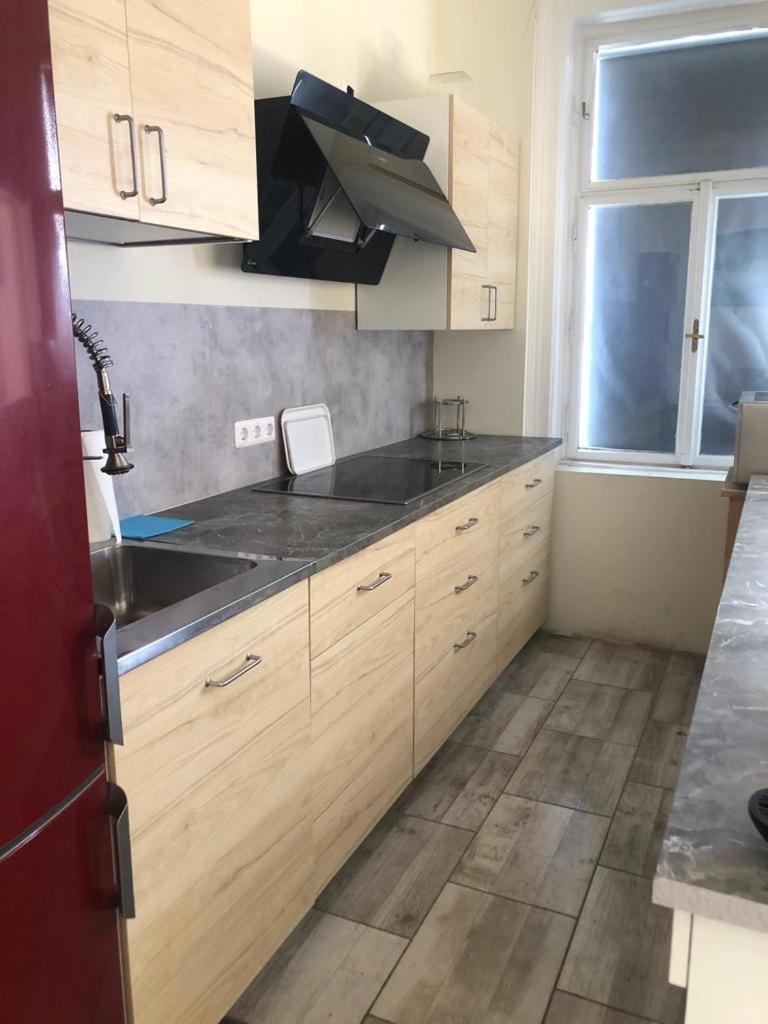 וינה Luna Apartments מראה חיצוני תמונה