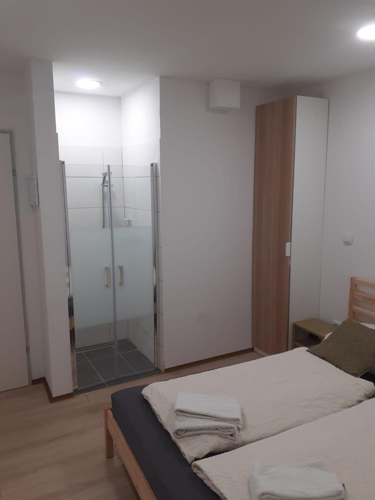 וינה Luna Apartments מראה חיצוני תמונה